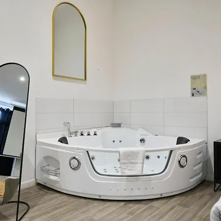 Ng Prestige - Lille I Roubaix Centre I College - Balneo - Netflix - Wifi Apartment Exterior photo