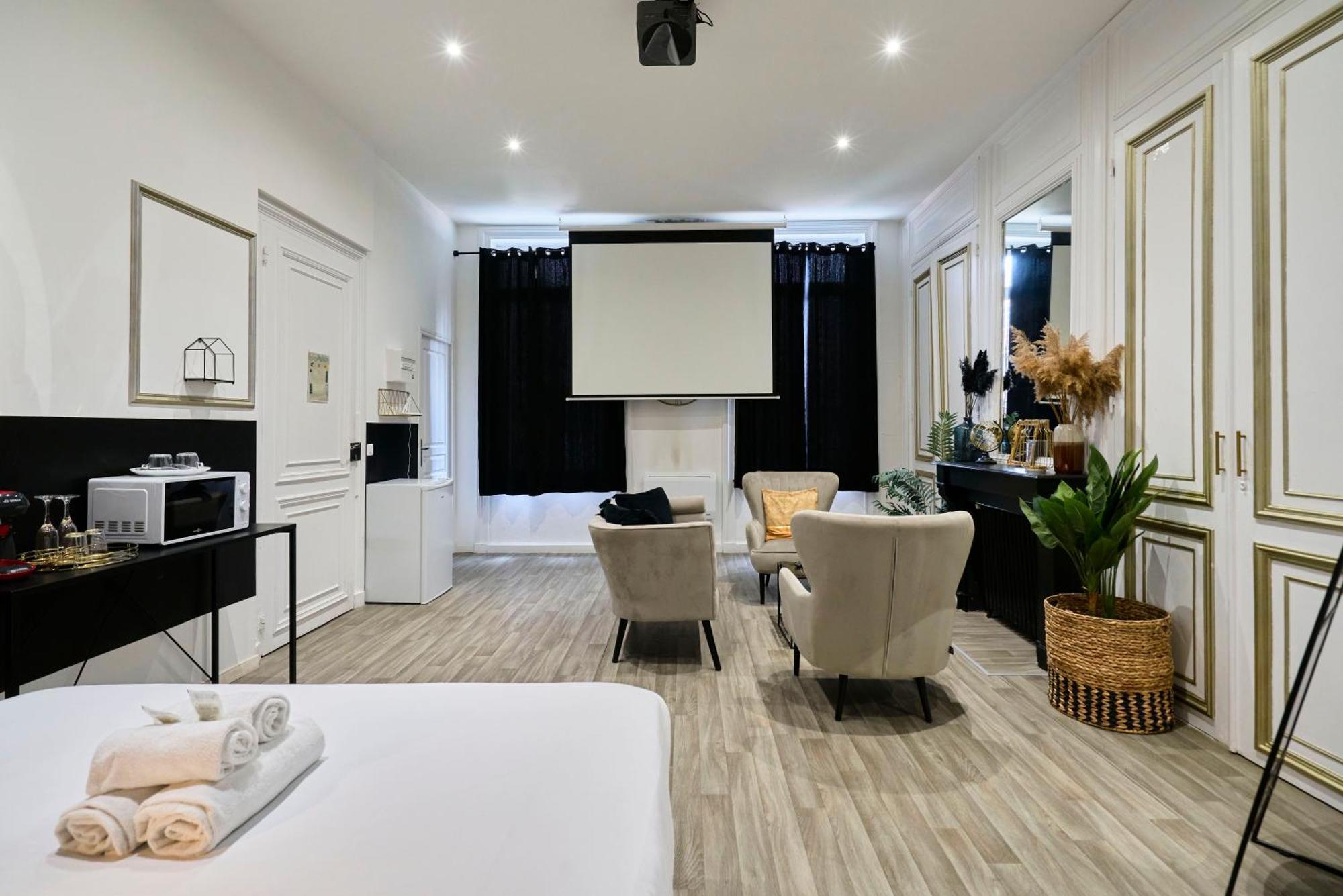 Ng Prestige - Lille I Centre I College - Balneo - Netflix - Wifi * Roubaix