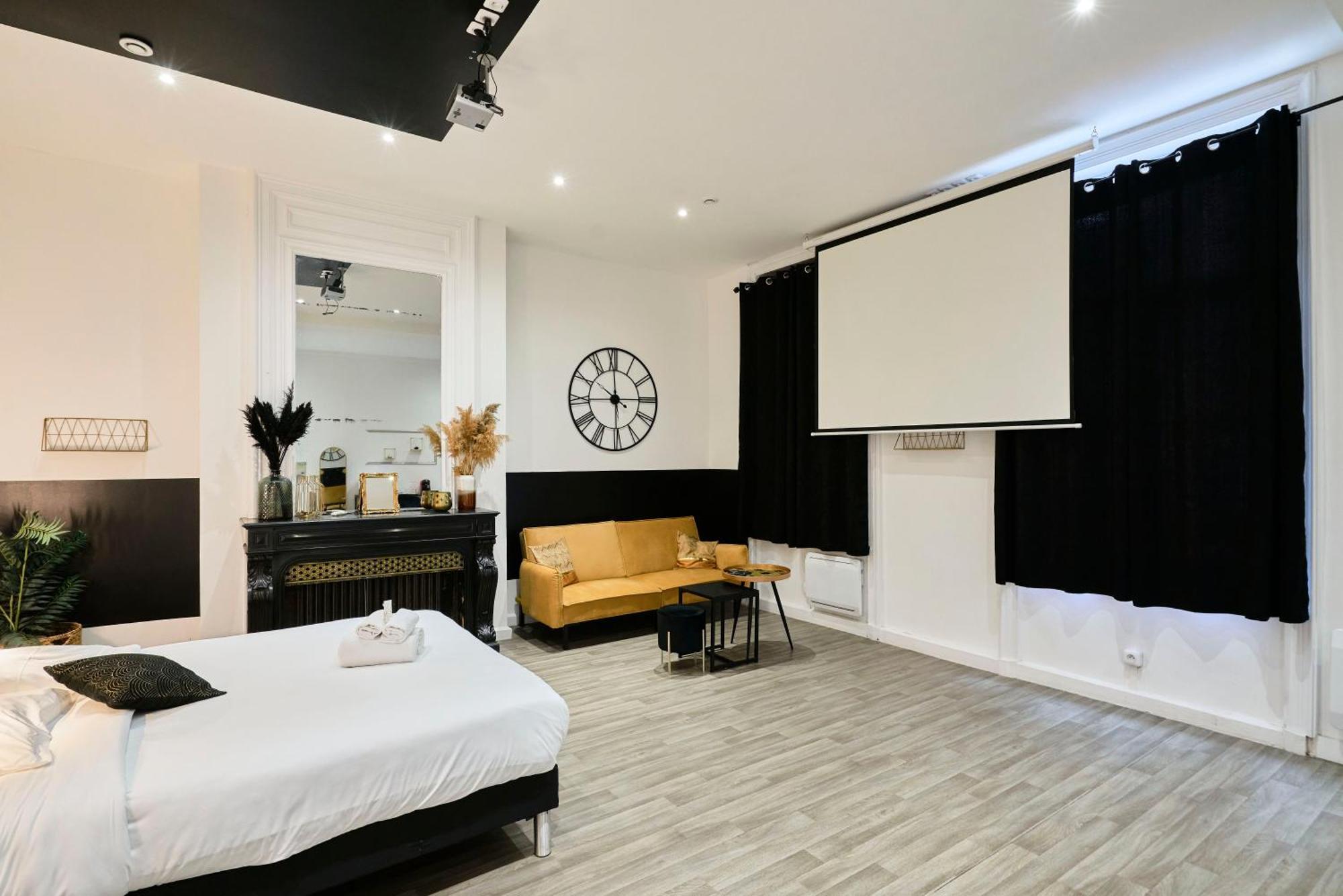 Ng Prestige - Lille I Centre I College - Balneo - Netflix - Wifi