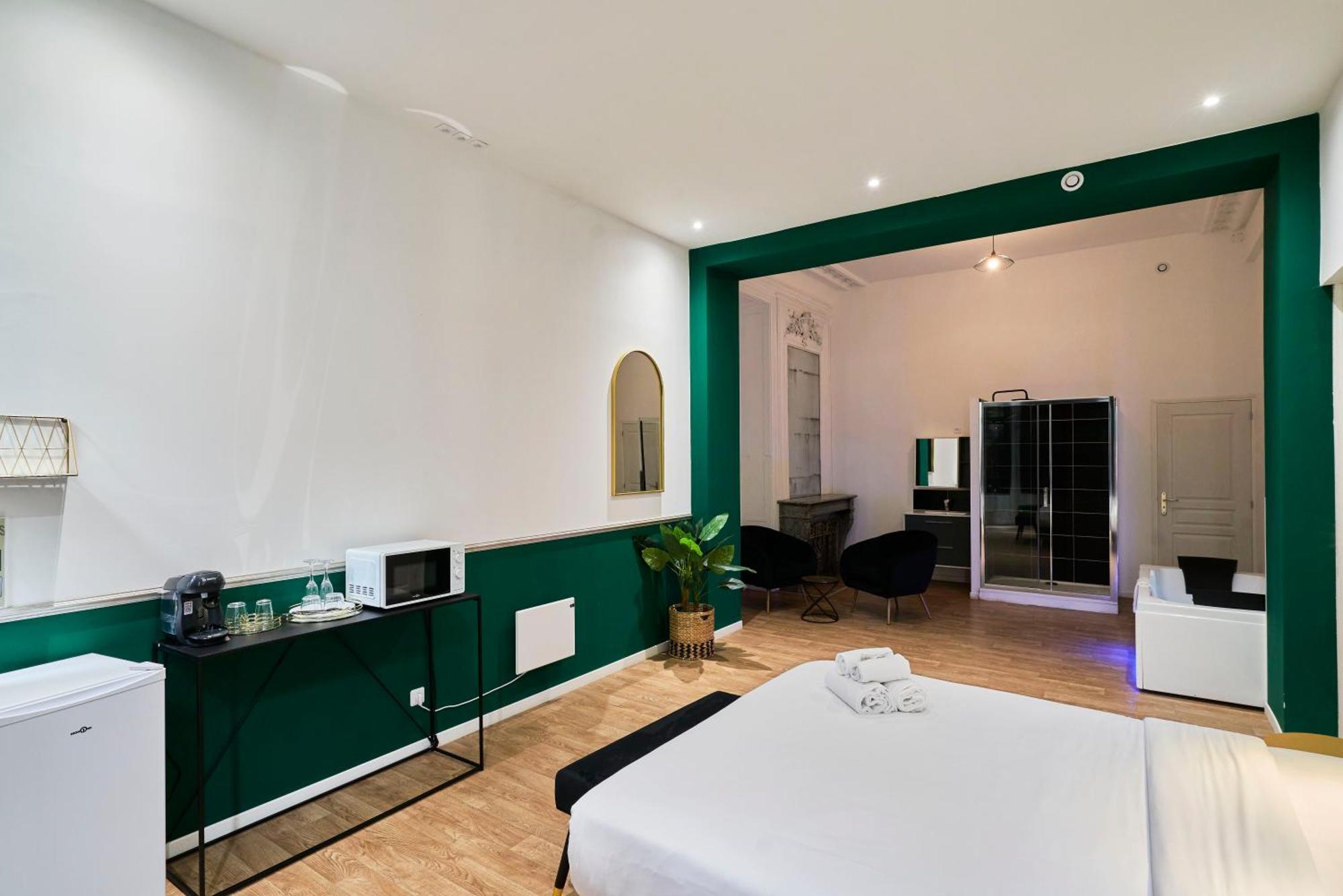 Ng Prestige - Lille I Centre I College - Balneo - Netflix - Wifi *