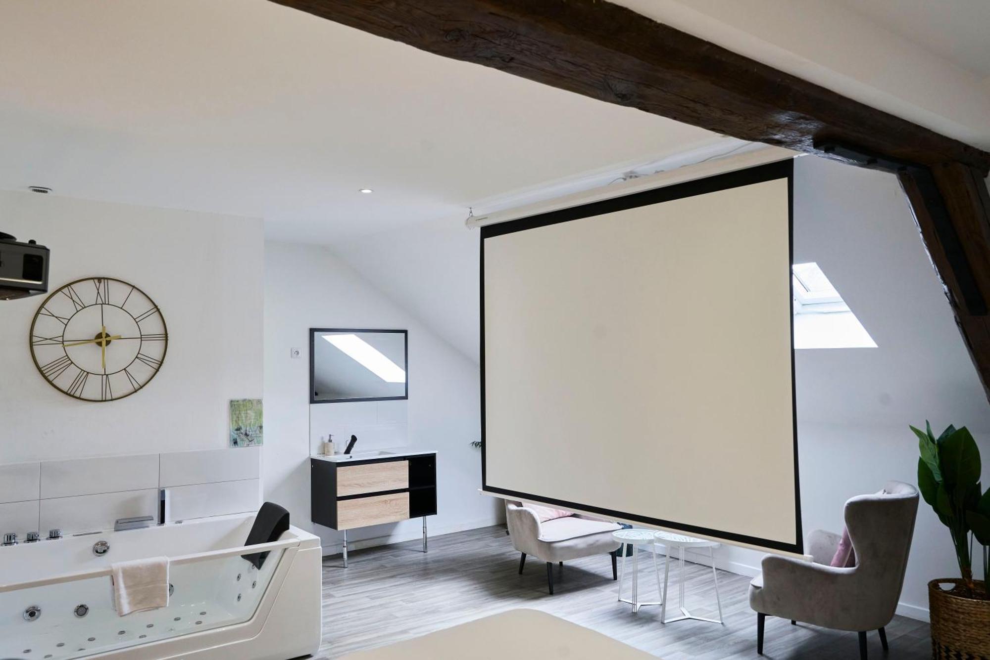 Ng Prestige - Lille I Centre I College - Balneo - Netflix - Wifi Apartment