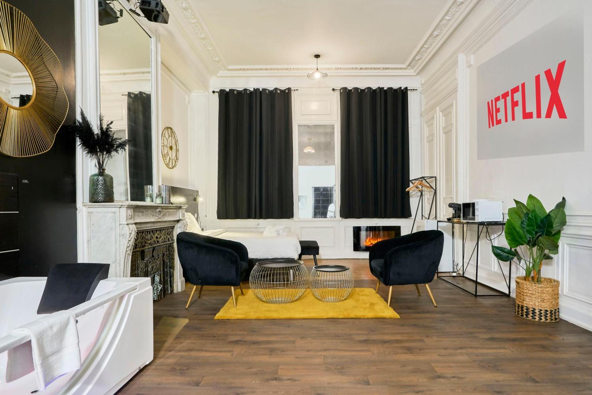 Apartment Ng Prestige - Lille I Centre I College - Balneo - Netflix - Wifi *